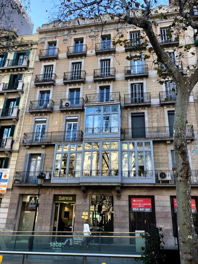 Mr. Serrano Apartments Barcelona Luaran gambar