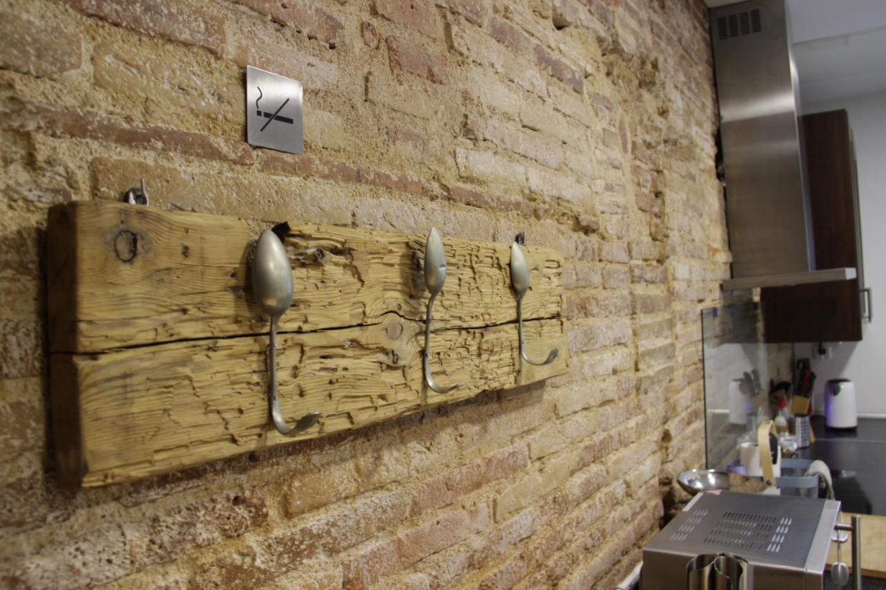 Mr. Serrano Apartments Barcelona Luaran gambar