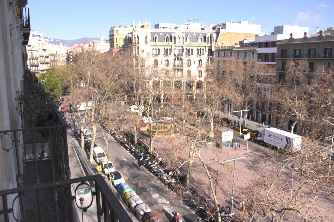 Mr. Serrano Apartments Barcelona Luaran gambar
